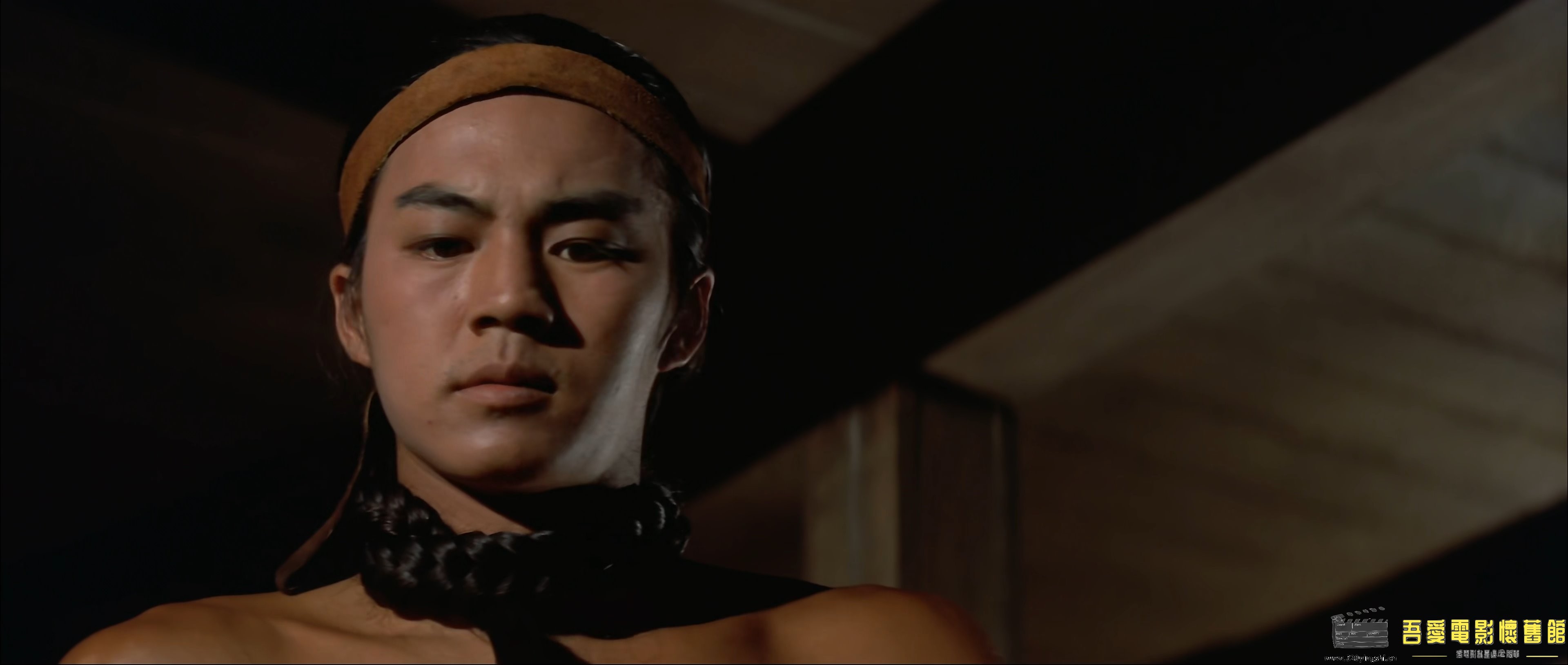 大海盗.4K.国语中字.HEVC AAC.mp4_snapshot_00.08.10_[2022.12.29_16.05.11].jpg
