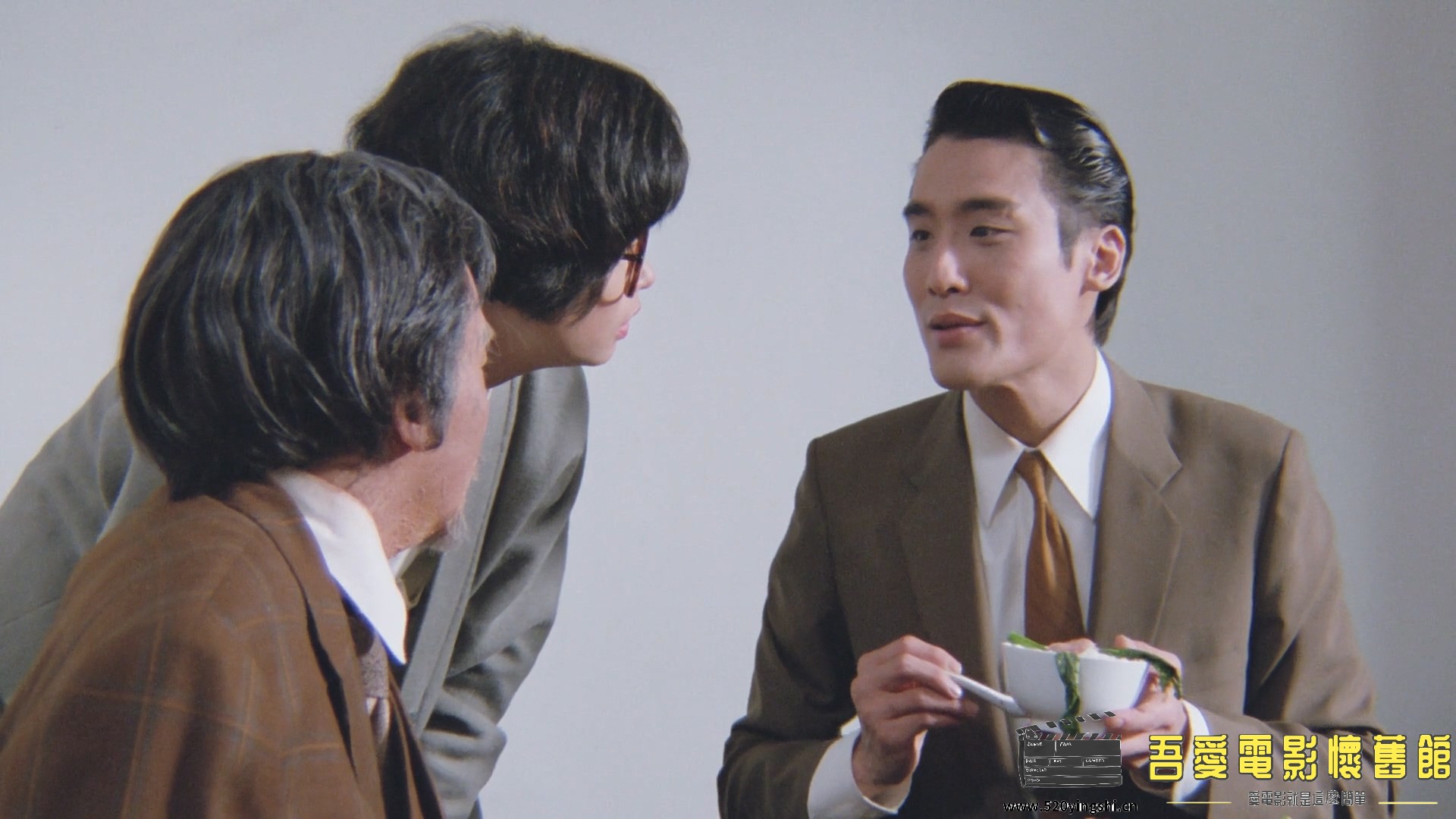 92黑玫瑰对黑玫瑰.1992.BDRip.3AC3.HKFACT.mkv_20221230_210202.995.jpg