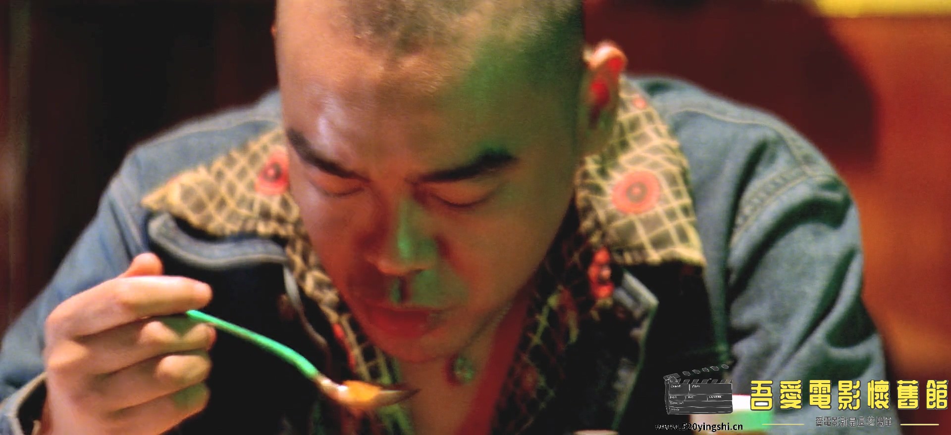 暗花.1997.BDRip.4AC3.HKFACT.mkv_20221230_165932.315.jpg