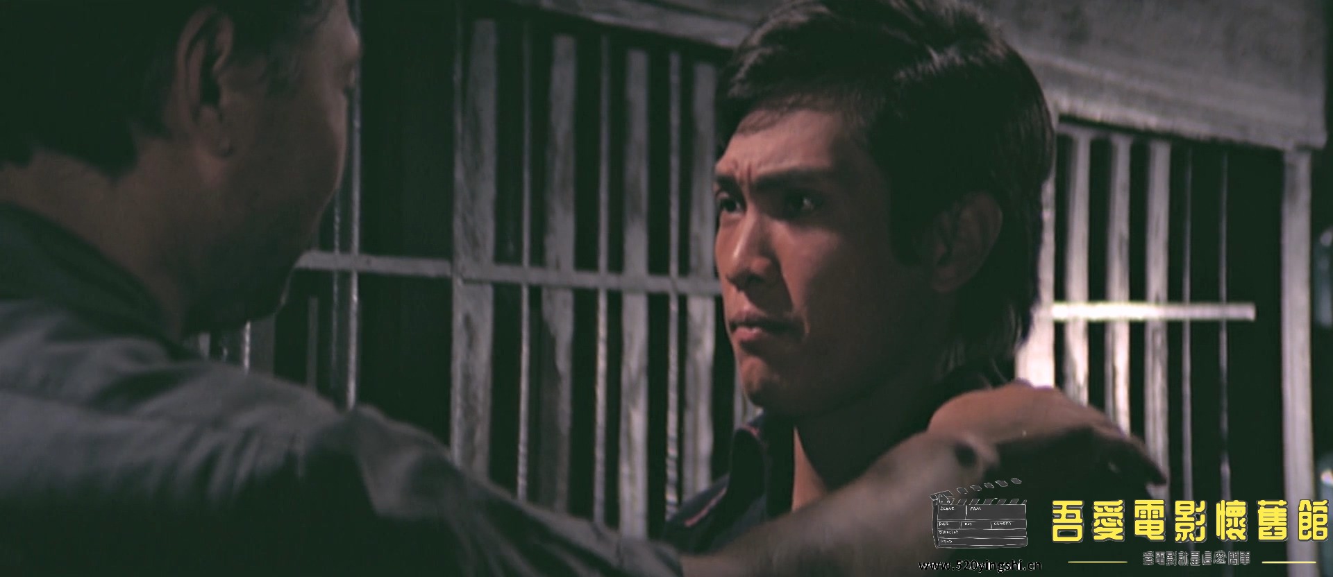 愤怒青年.1973.BDRip.AC3.HKFACT.mkv_20221228_123944.885.jpg