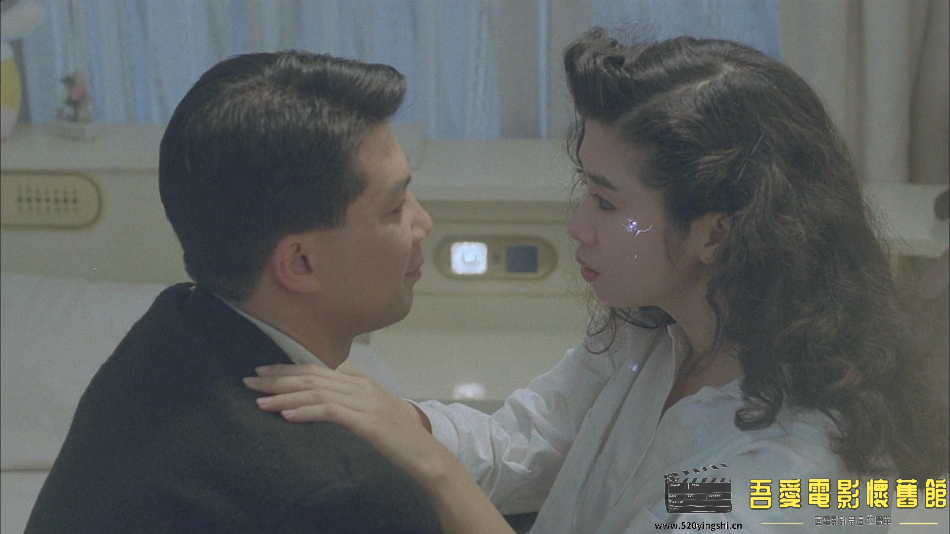 轰天皇家将.1990.BDRip.2AC3.HKFACT.mkv_20221228_152833.859.jpg