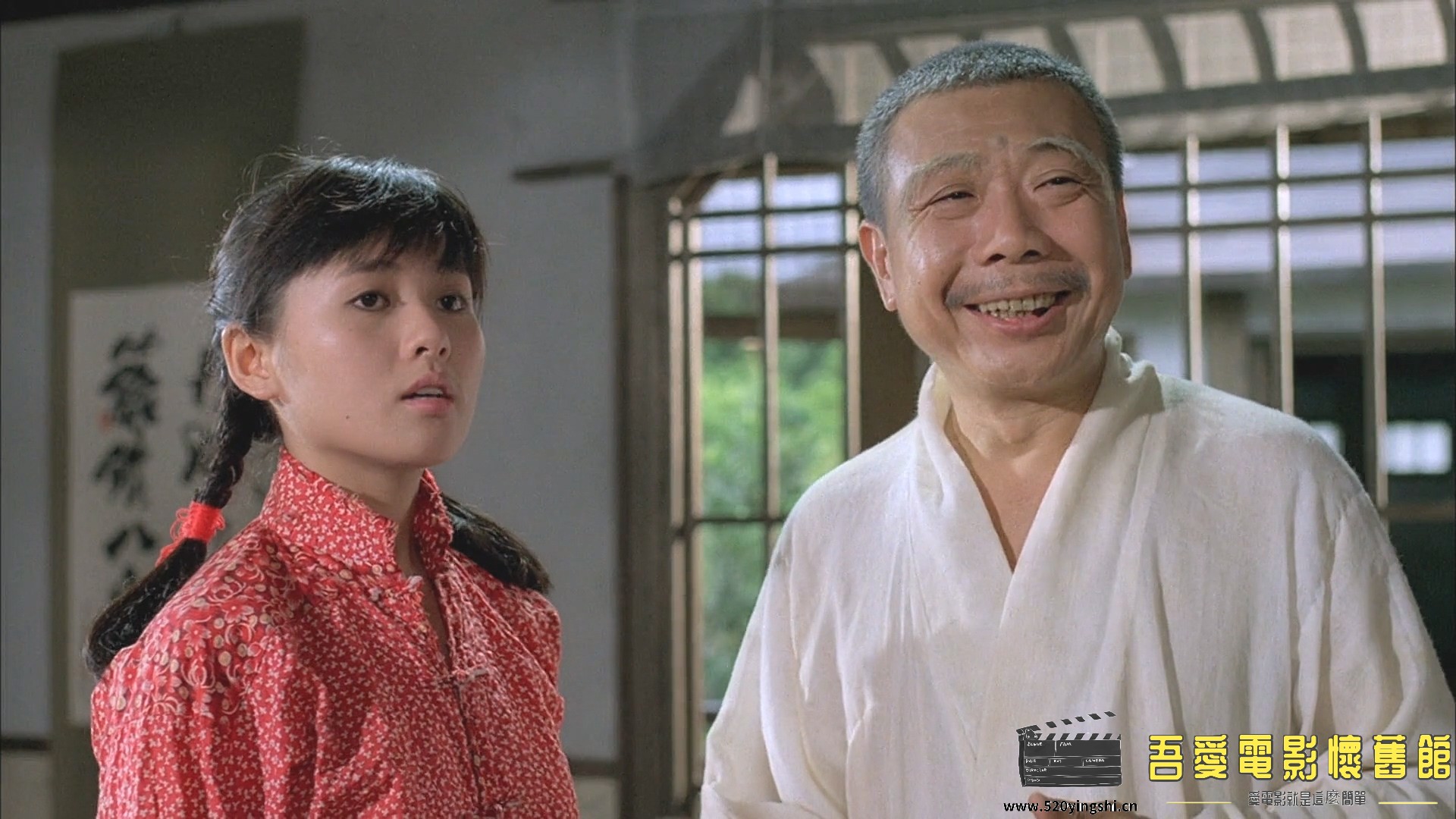 僵尸叔叔.1988.BDRip.2AC3.HKFACT.mkv_20221228_160150.379.jpg