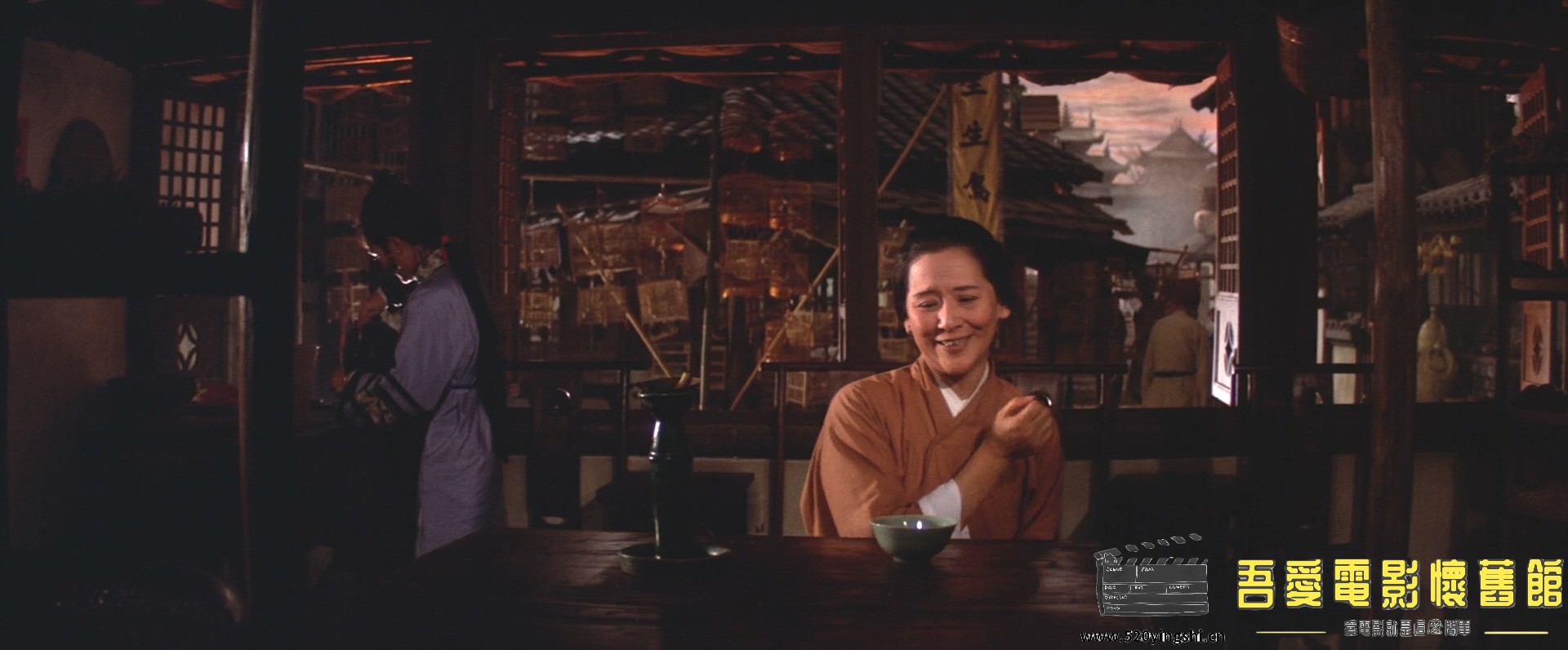 金瓶双艳.1974.BDRip.AC3.HKFACT.mkv_20221228_154505.259.jpg