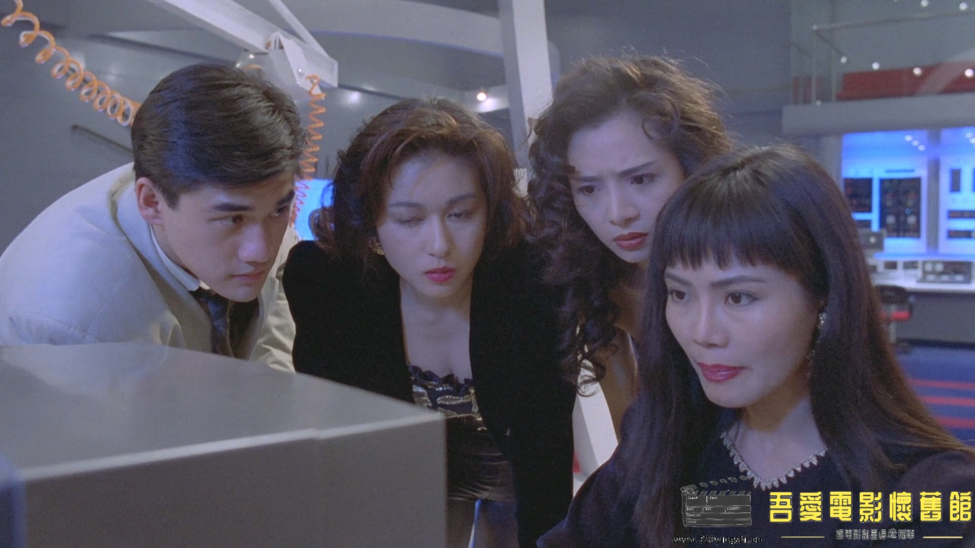 女机械人.1991.BDRip.3AC3.HKFACT.mkv_20221228_222622.116.jpg