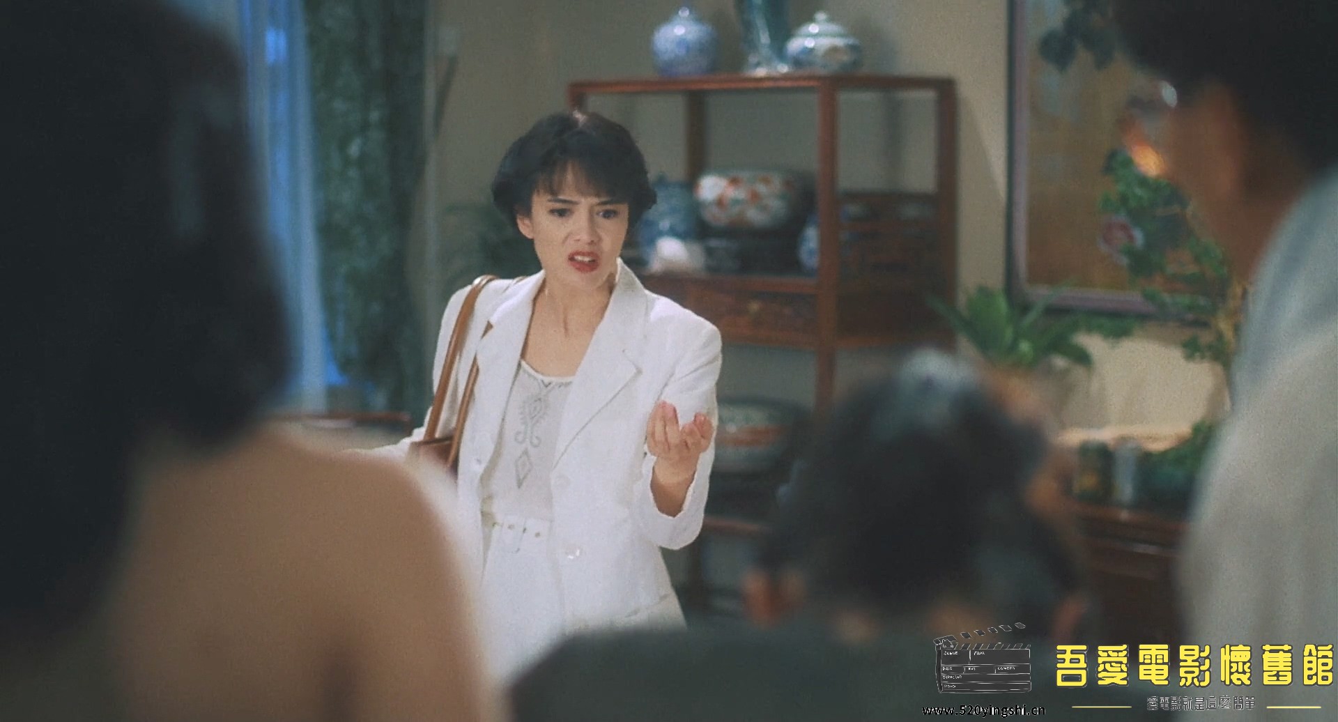 喷火女郎.1992.BDRip.2AC3.HKFACT.mkv_20221230_231047.854.jpg