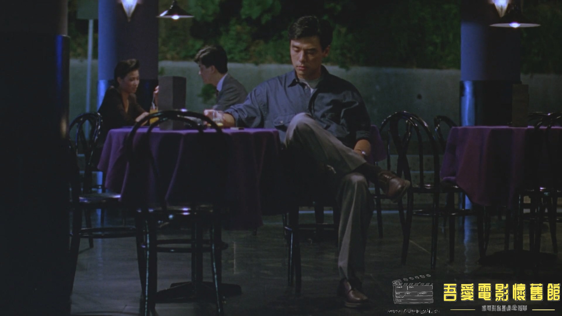 杀手蝴蝶梦.1988.BDRip.2AC3.HKFACT.mkv_20221230_235507.565.jpg