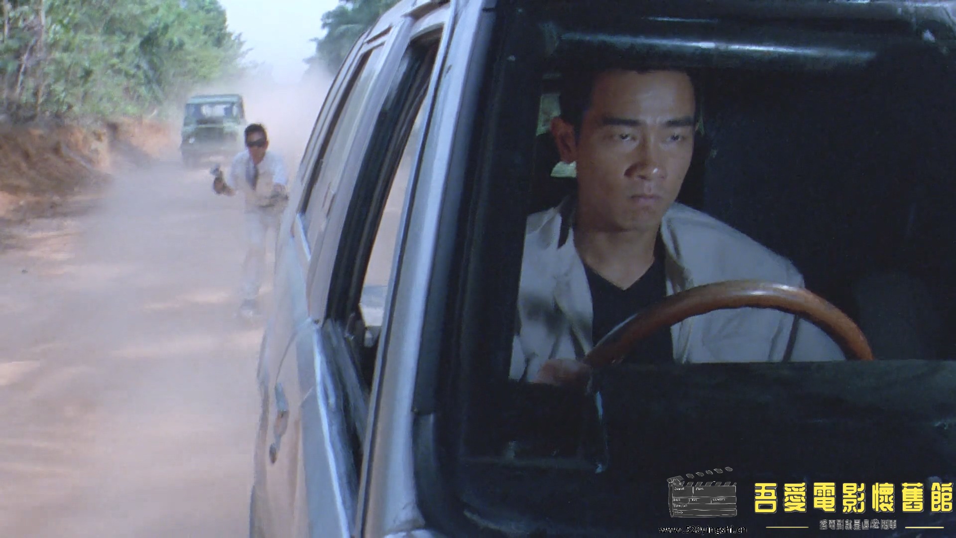 神偷次世代.2000.BDRip.4AC3.HKFACT-NO.7.mkv_20221228_232746.130.jpg