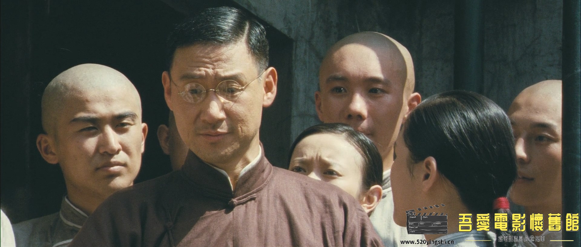 十月围城.2009.BDRip.2AC3.HKFACT.mkv_20221228_001424.951.jpg