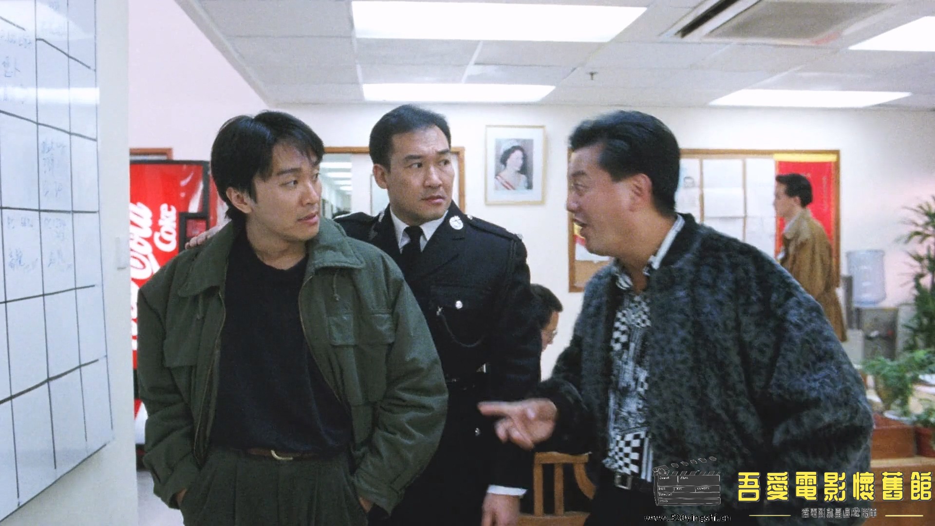 逃学威龙三之龙过鸡年.1993.Bluray.3AC3.HKFACT.mkv_20221229_110351.287.jpg