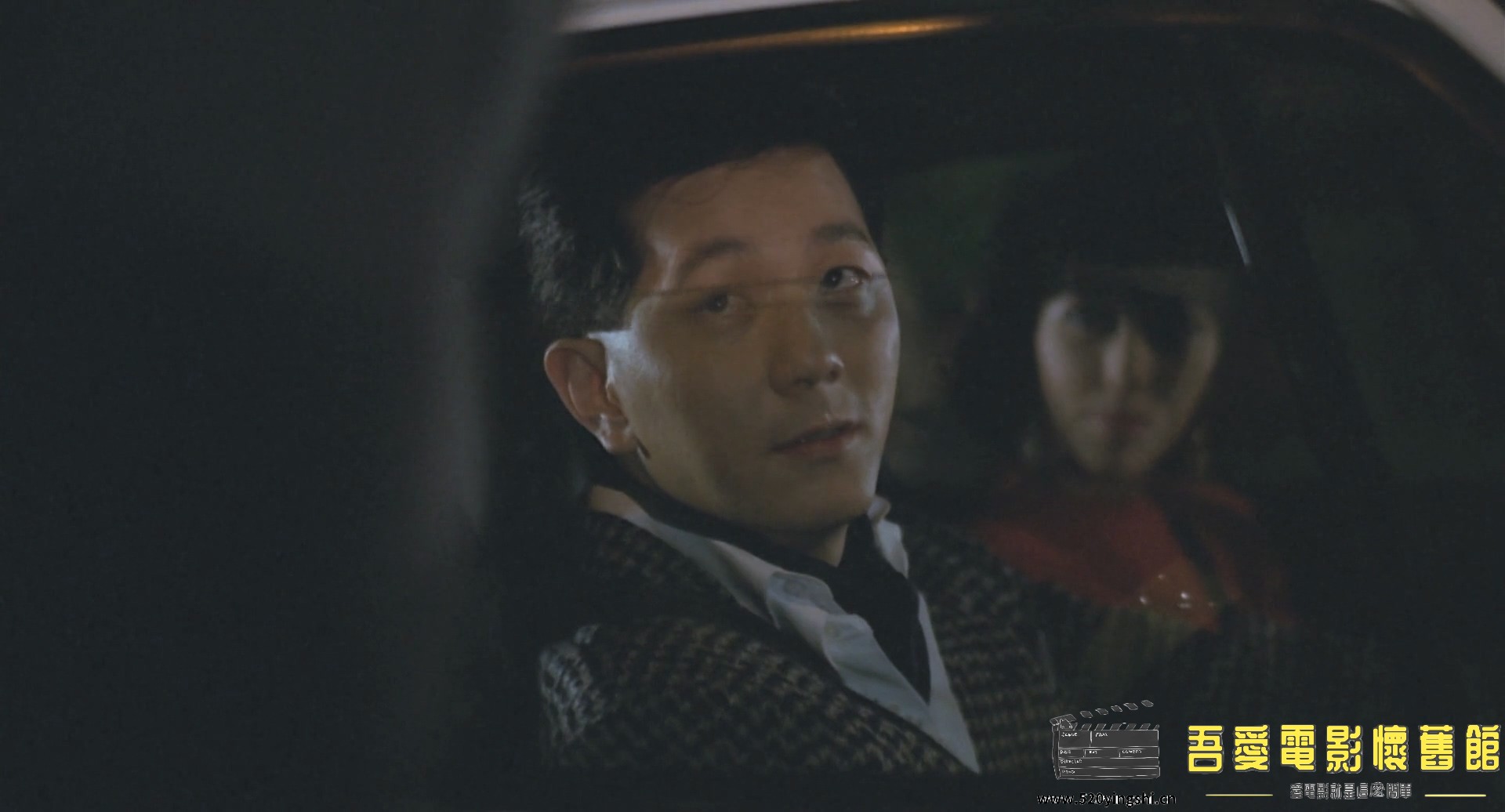 铁血骑警.1987.BDRip.4AC3.HKFACT-NO.7.mkv_20221229_104750.334.jpg