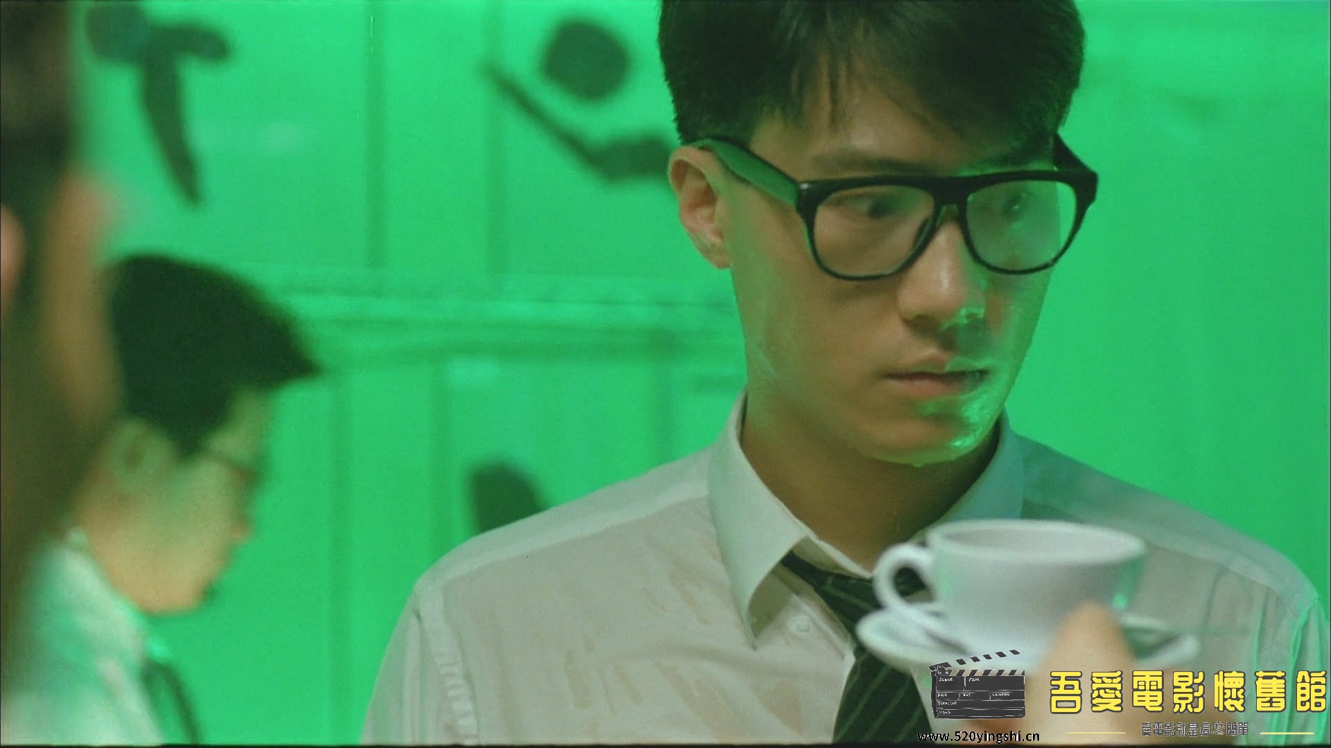 妖兽都市.1992.BDRip.2AC3.HKFACT.mkv_20221229_135454.528.jpg