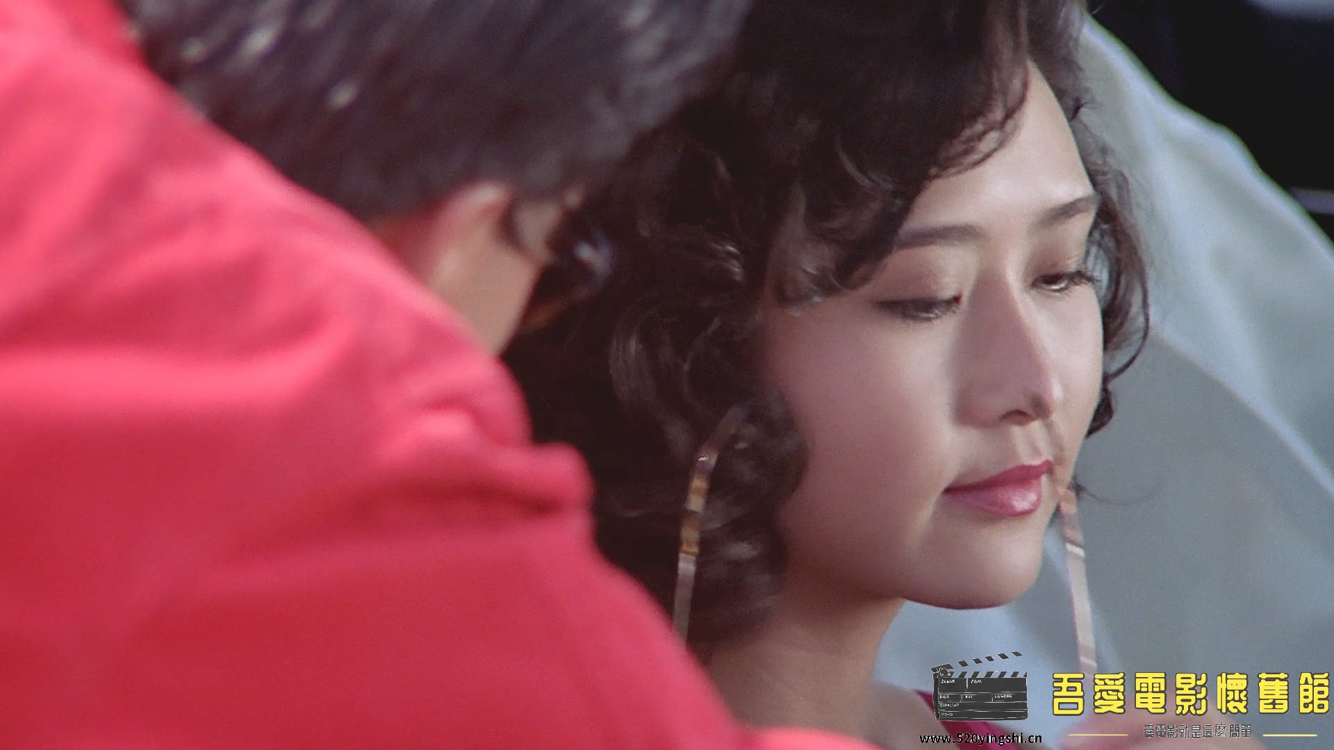 与鸭共舞.1992.BDRip.2AC3.HFKACT.mkv_20221229_150949.798.jpg