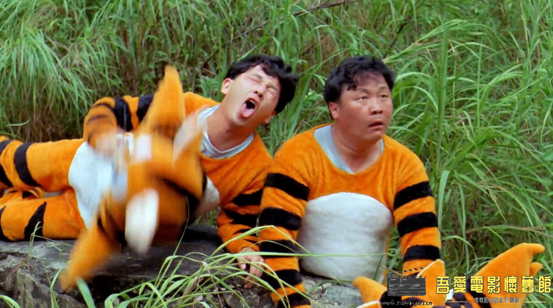 出土奇兵(完整版).1990.WEBRip.2AC3.1080p.国粤语中字.mkv_snapshot_01.08.44_[2023.0.jpg
