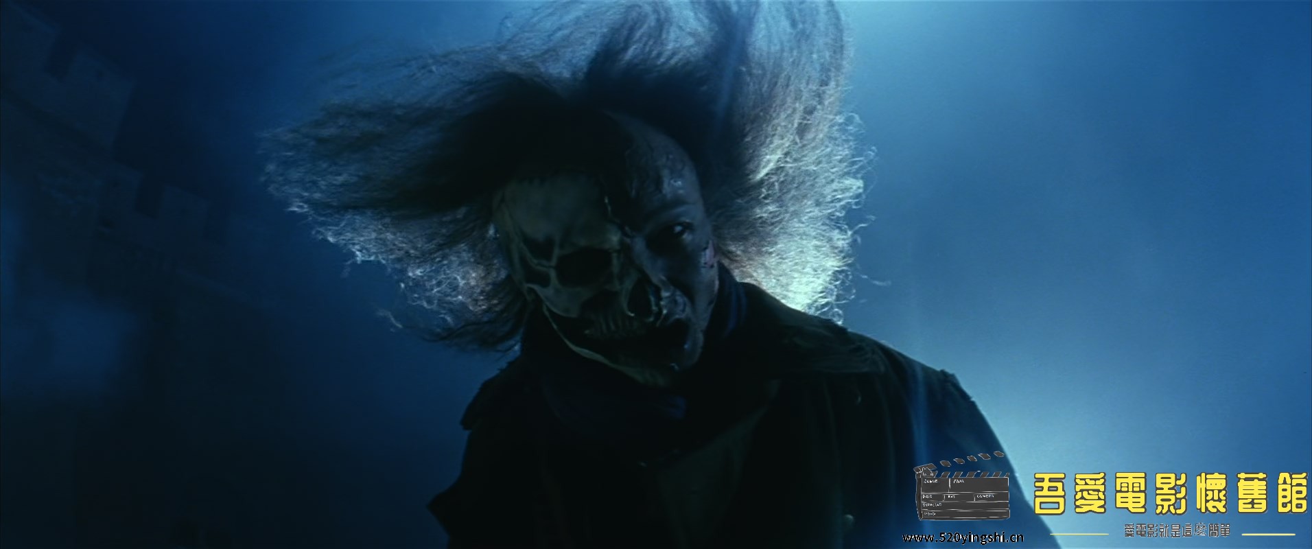 冒险王.1996.BluRay.1080p.x265.10bit.2AC3.国粤语中英字.mkv_snapshot_01.02.13.054_.jpg