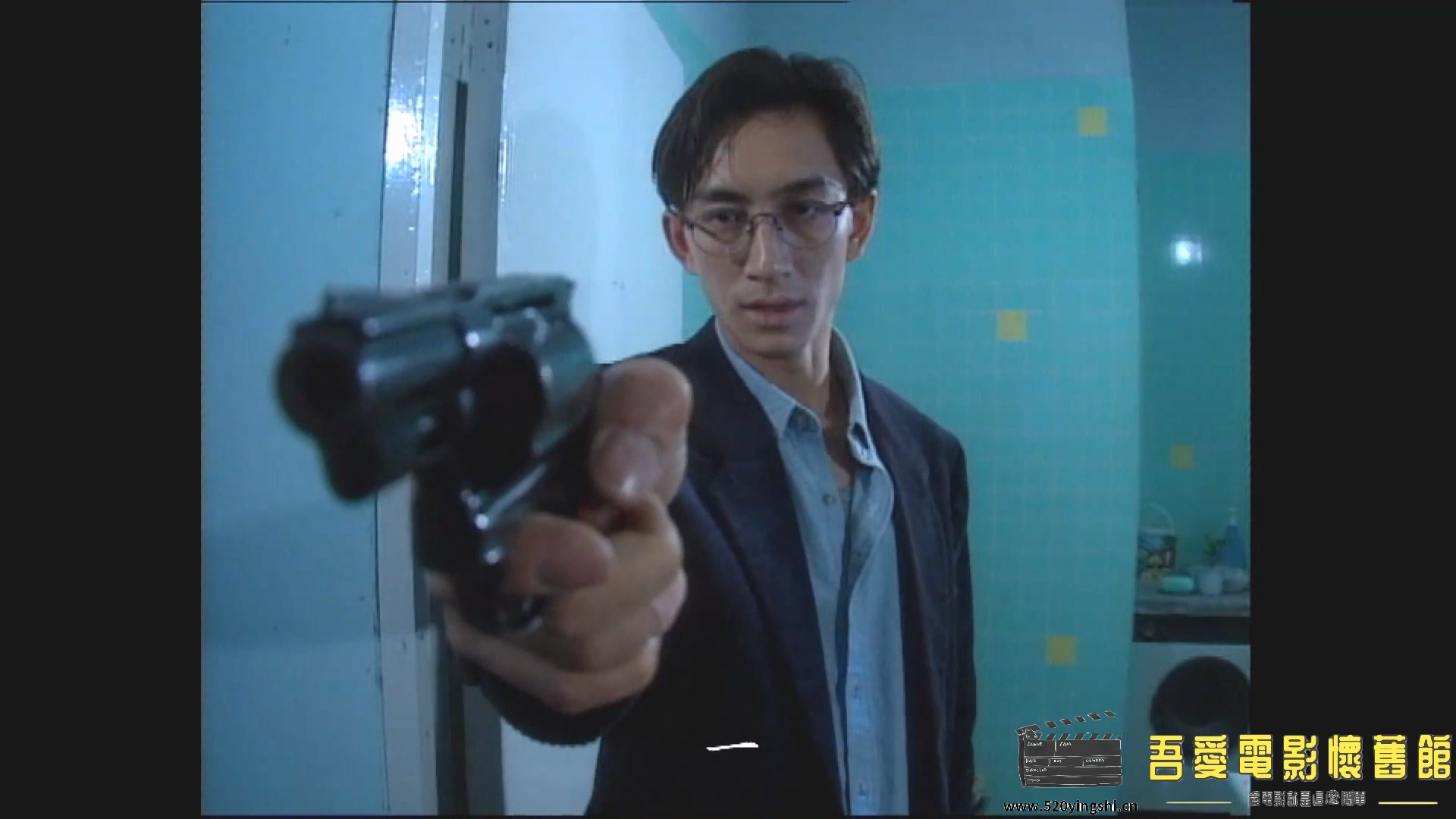 [百度网盘][1994][喋血狂奔][吴启华、商天娥、白彪、戴志衡][国粤语简硬中字][MKV、2..jpg
