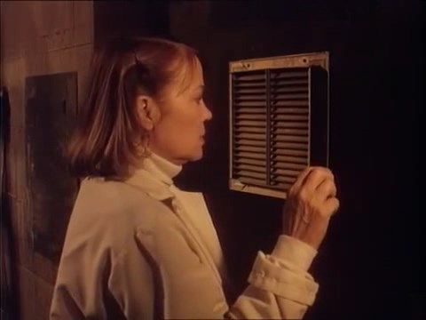 无形杀戮 Shadowzone (1990) DVDRip 英语中字.avi_snapshot_01.05.07.253_[2023.01.04.jpg
