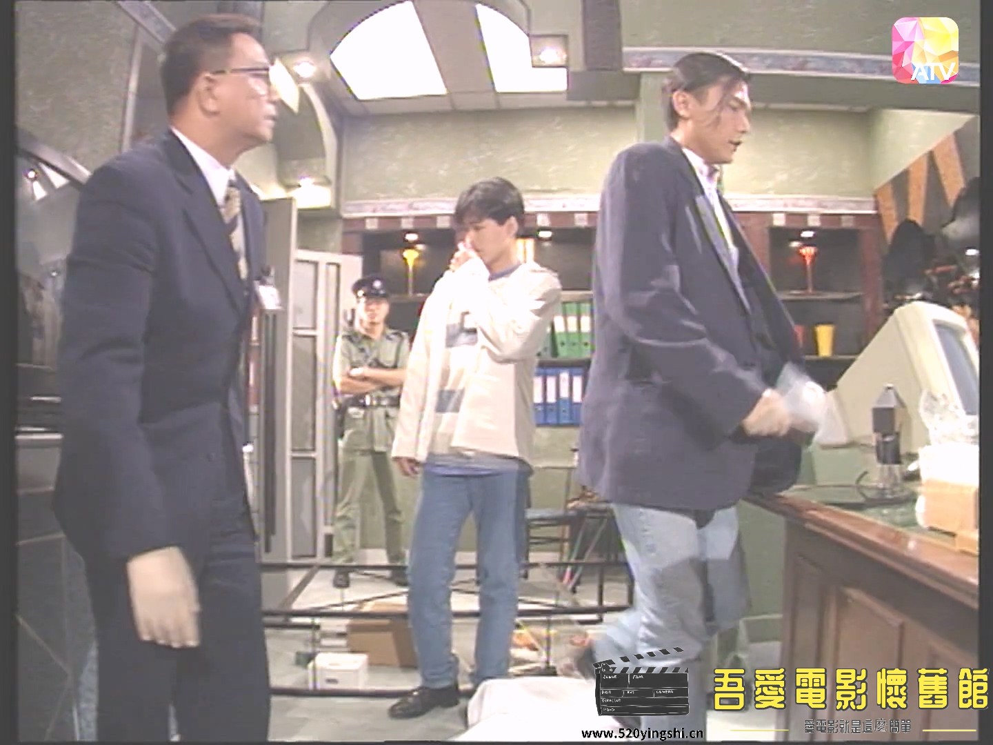 真相01.1996.WEB.2AC3.HKFACT.mkv_20230109_003001.912.jpg