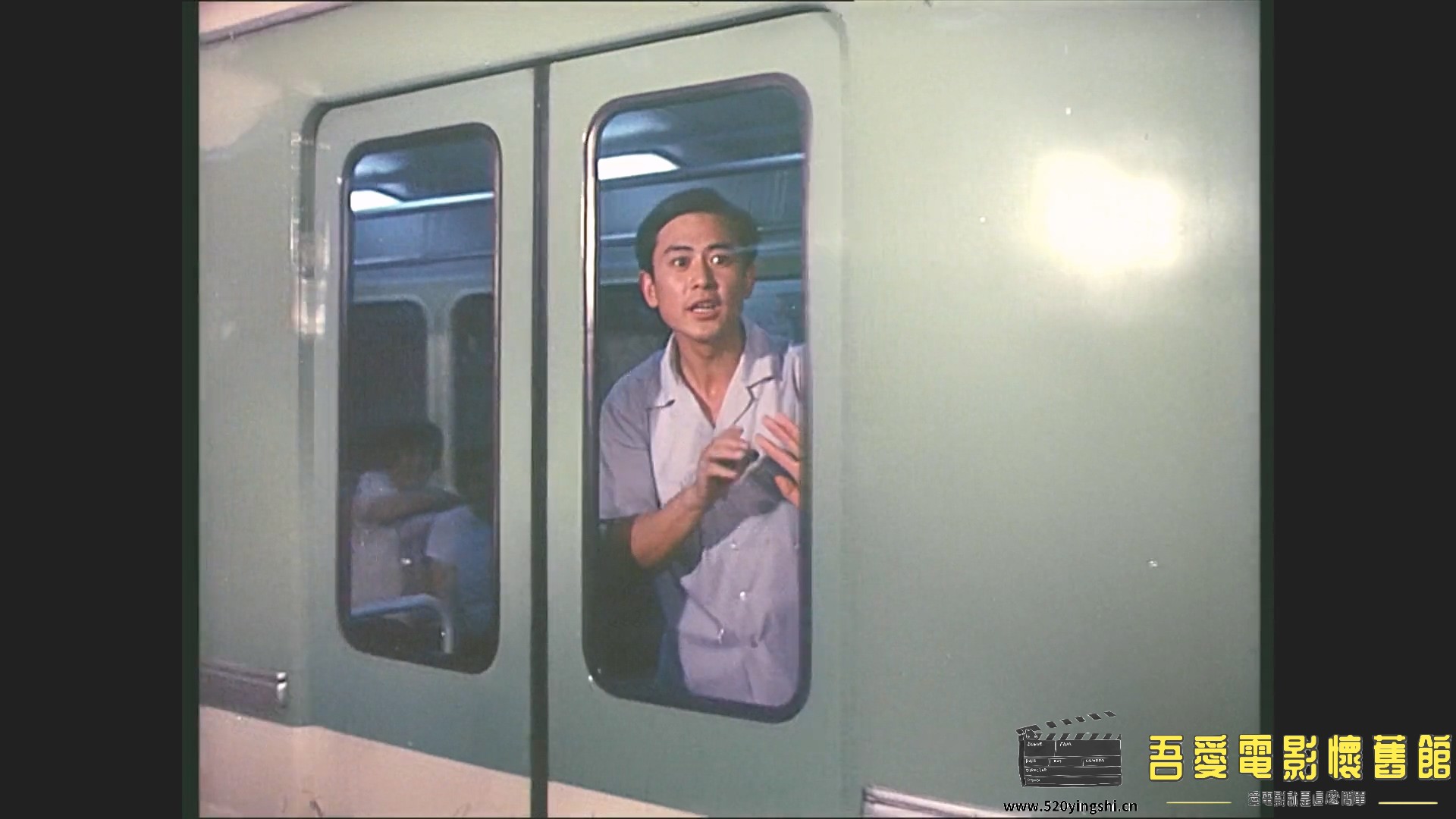 不是为了爱情.mp4_20230105_141927.675.jpg