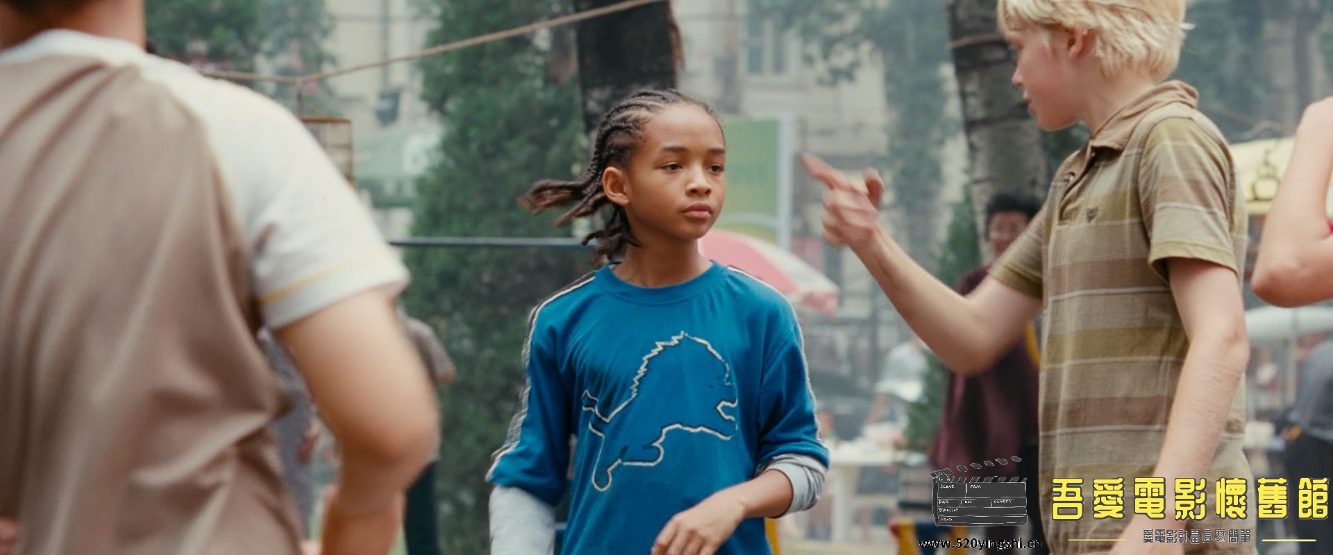 功夫梦.2010.BDRip.The Karate Kid.USA.DTS.FRDS.mkv_20230221_103015.323.jpg