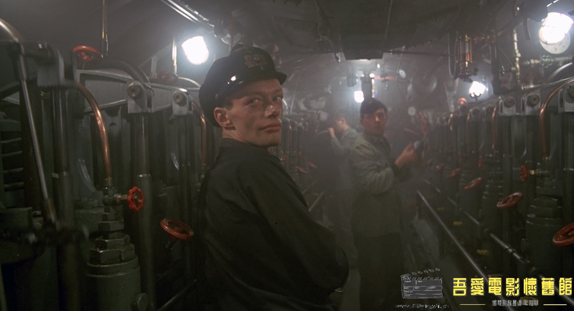 从海底出击.Das.Boot.1981.DC.BluRay.1080p.x265.10bit.MNHD-FRDS.mkv_20230421_125829.009.jpg