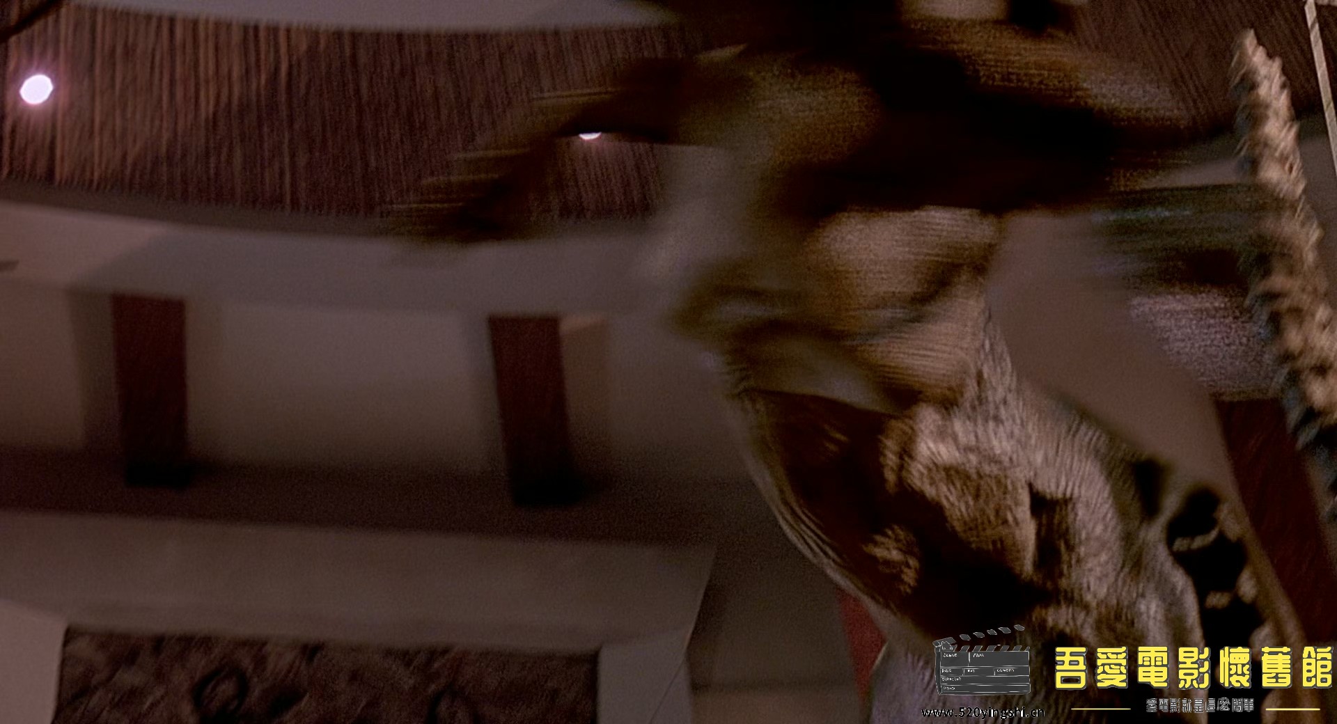 侏罗纪公园.Jurassic.Park.1993.BluRay.1080p.x265.10bit.2Audio.MNHD-FRDS.mkv_20230.jpg