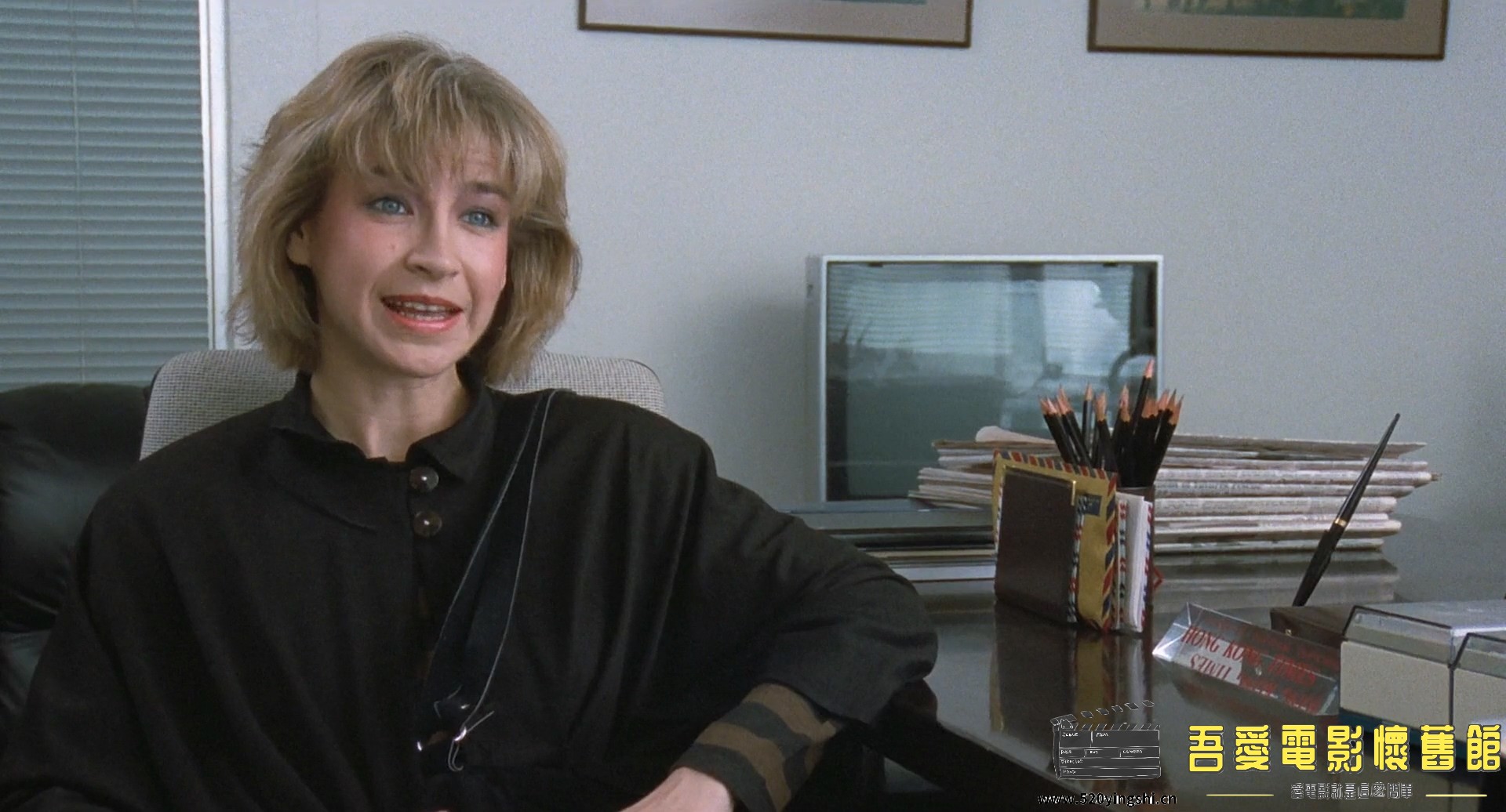 师姐大晒.Lady Reporter 1989 GBR BluRay 1080p x264 FLAC 2Audios-CMCT.mkv_20230727.jpg