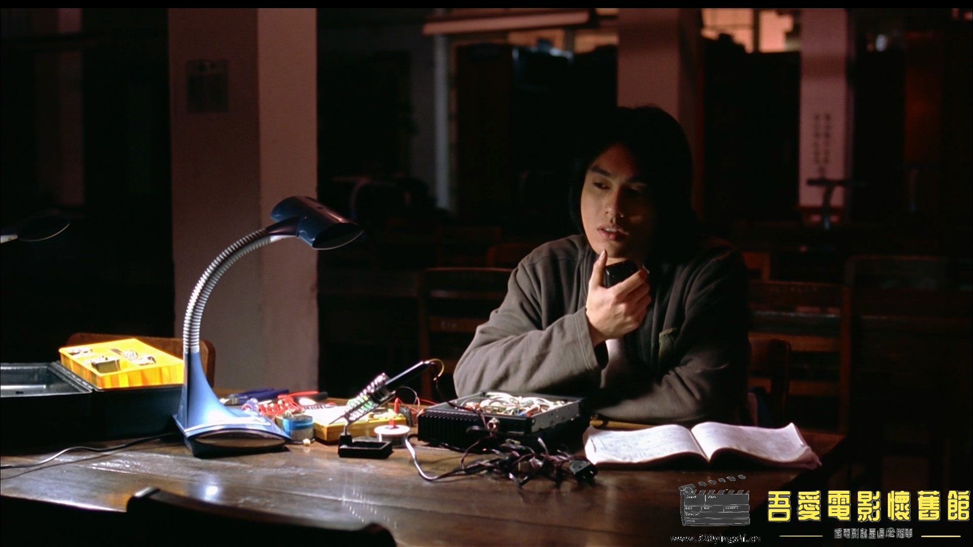 情牵一线.Sky.of.Love.2003.1080p.MyTVS.WEB-DL.H265.AAC-TAGWEB.mkv_003244.735.jpg