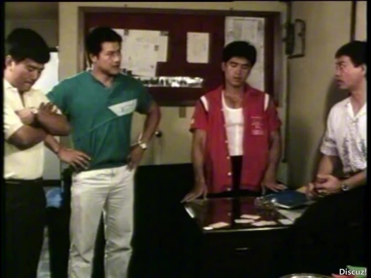 关渡风云（欲海风情画）86分 VCDRip 国粤双语-吾爱论坛.mp4_20250728_234043.091.jpg