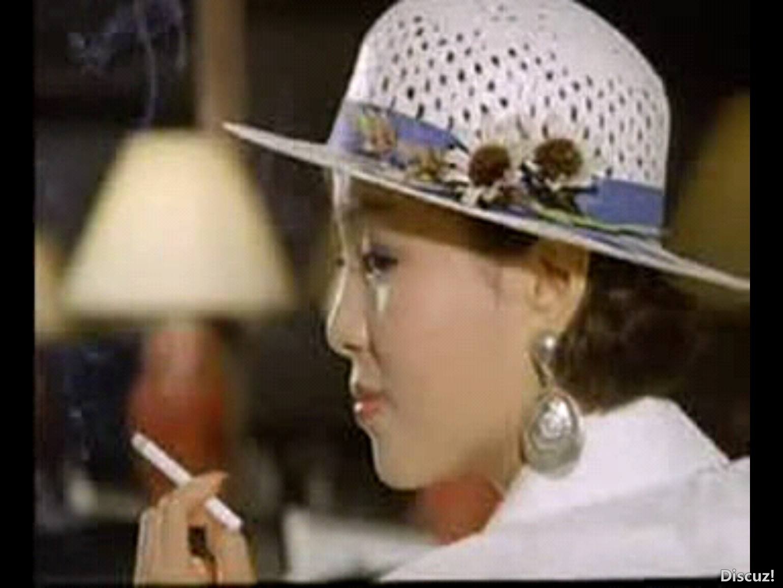screenshot_女郎女狼[1986](國語無字)_1772718300943_compress40.jpg