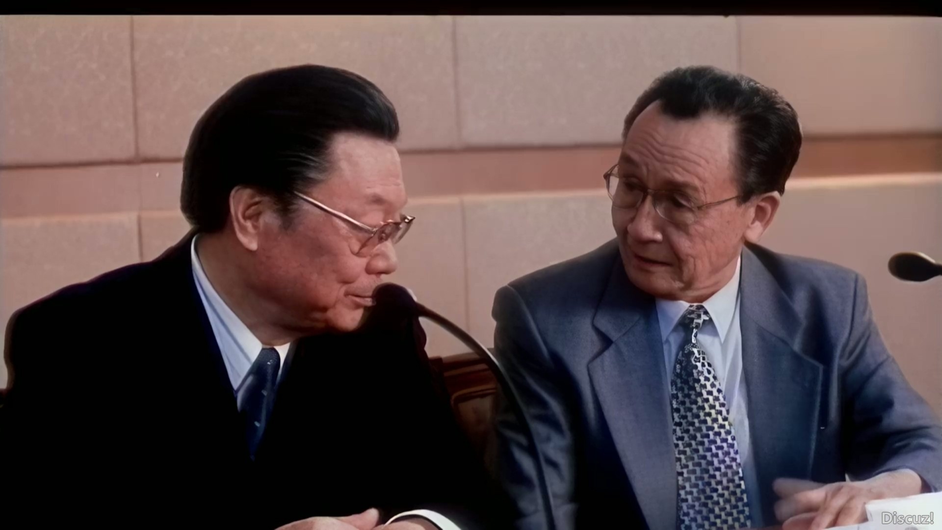 生死抉择[2000] Iris2.mkv_20260507_164231.438.jpg